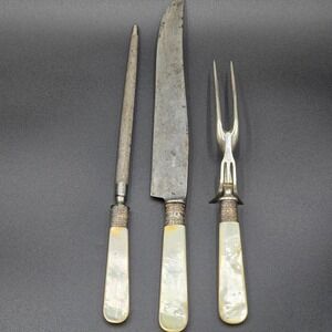 Victorian Sheffield Sterling Silver Collars & Mother of Pearl‎ Carving Set